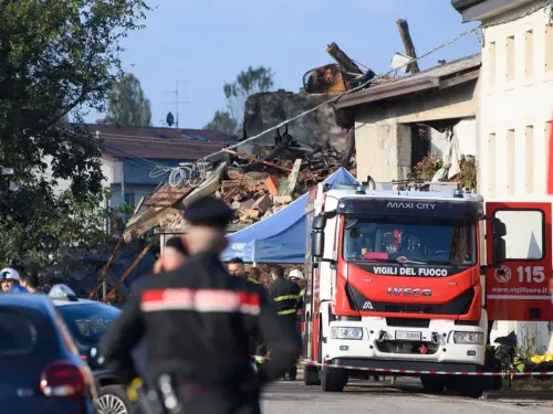 مأساة في شمال إيطاليا: انفجار يقتل ثلاثة من رجال الشرطة خلال عملية إخلاء